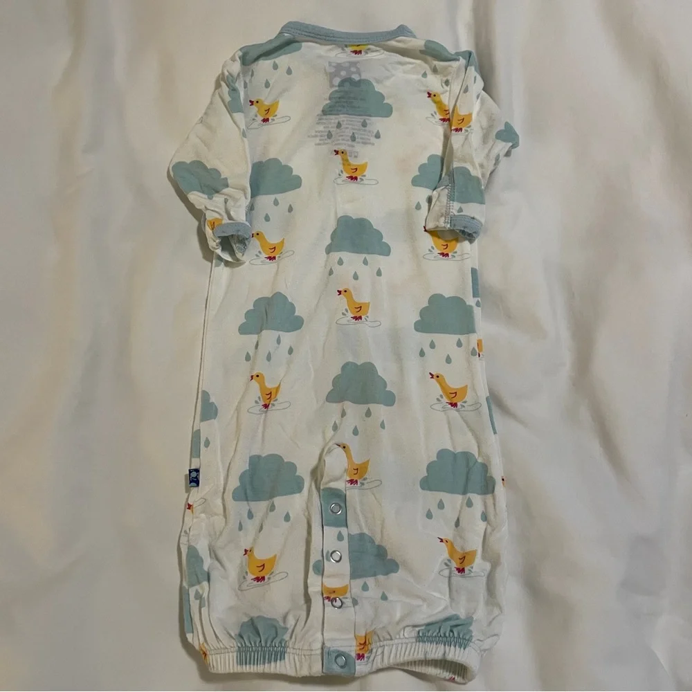 Kickee Pants Cream and Blue Rubber Duck Convertible Gown Size 0-3 months